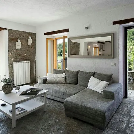 Appartamento Belmonte Del Lario *